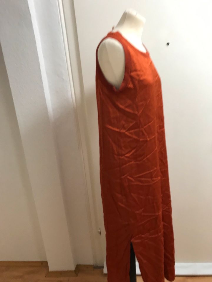 Kleid rost orange Saiph Satin scandi zara other week Ganni cos in München