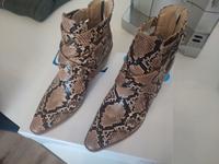GUESS Stiefelette Nordrhein-Westfalen - Arnsberg Vorschau