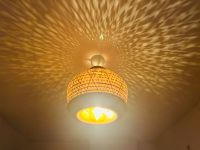 Lampe aus Holz im marokkanischen Stil zu verkaufen mit Glühbirne Hessen - Friedberg (Hessen) Vorschau