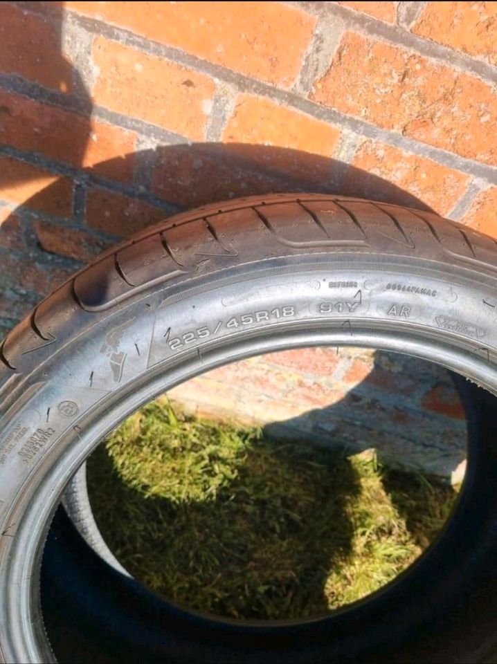 225/45 R18 91J Runflat Sommerreifen inklusive RDKS Sensoren in Uchte