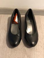 Damen Schuhe Gr. 39 von Laura Berg *NEU* Hessen - Fuldatal Vorschau