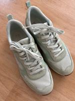 Mintgrüne Sneaker von Skechers Bayern - Bad Staffelstein Vorschau