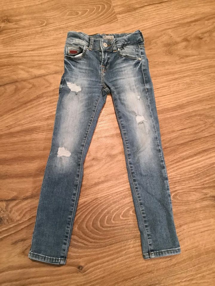 LTB Jeans, Gr. 116 in Gützkow