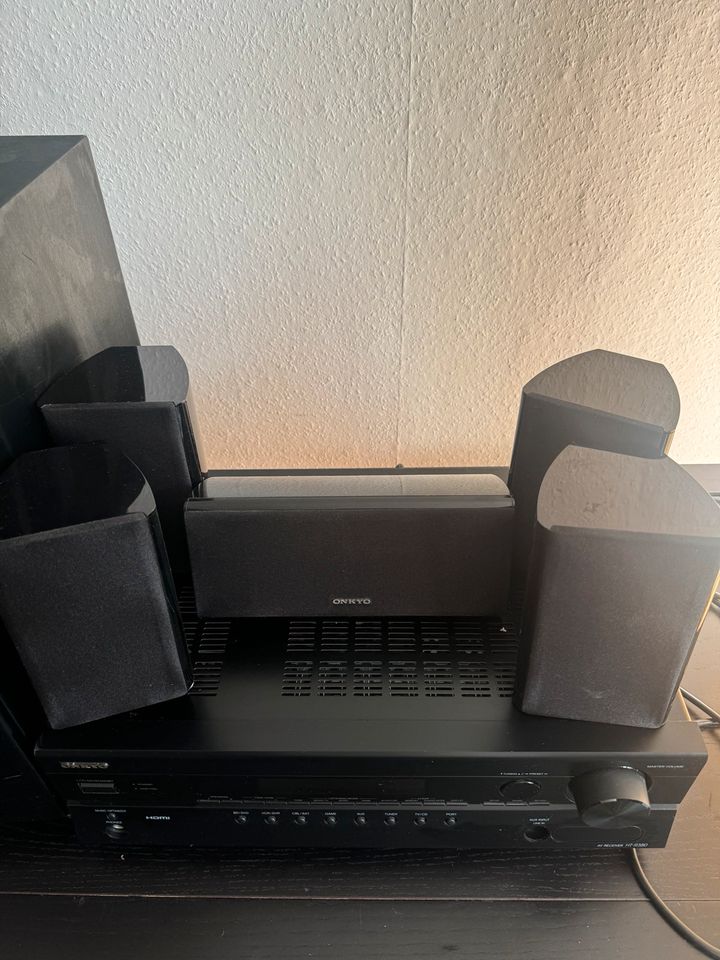 Reciver set + extra Subwoofer / Onkyo HT-R380 + HECO  510A in Berlin