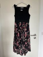 Kleid mit Blümchen-Muster / Größe M / Neu Niedersachsen - Wedemark Vorschau