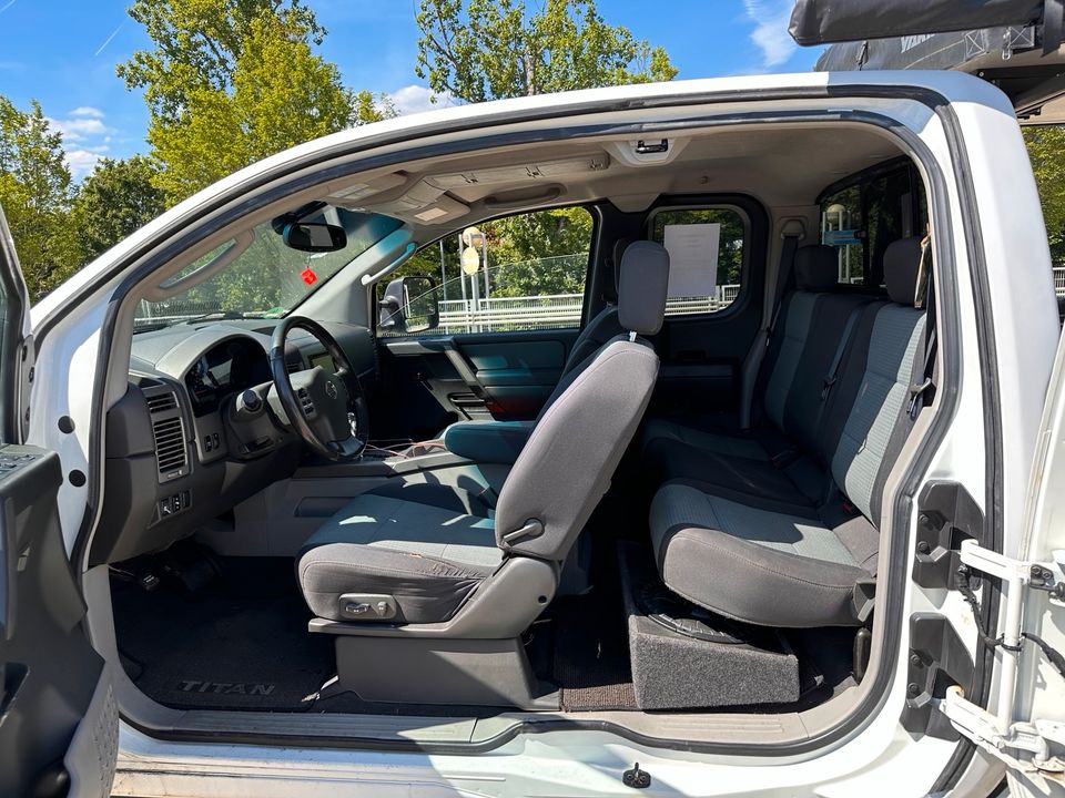 Nissan Titan SE V8 King Cab Pick Up neuer Lack, TÜV & Fahrwerk in Wiesbaden