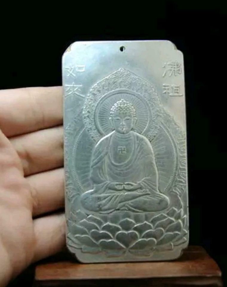 Buddha - Schutz-Amulett in Hanau