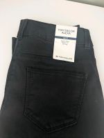 Jeans Tom Tailor schwarz 34/32 NEU Leipzig - Plagwitz Vorschau