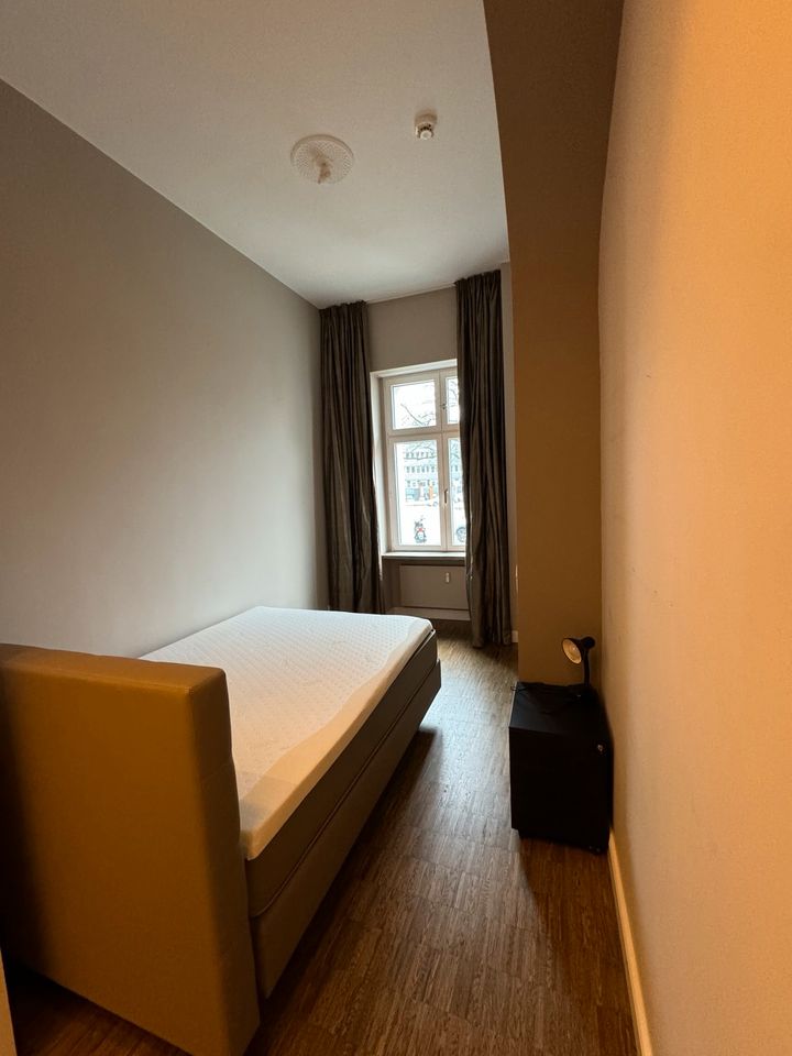 Liebevoll eingerichtete möblierte Wohnung in Berlin