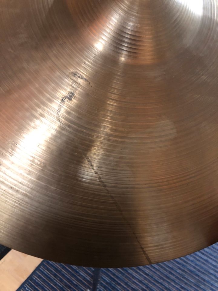 Zildjian Avedis 22“ Ride /// vintage in München