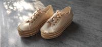Bequeme Keilschuhe von Stradivarius, Gr. 38 Bayern - Goldbach Vorschau
