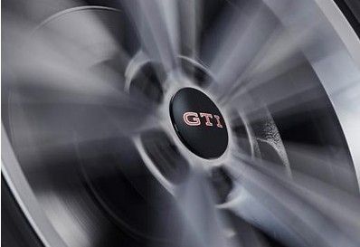 VW GTI Nabenkappe dynamisch, mit stehendem Logo *Borgmann*
