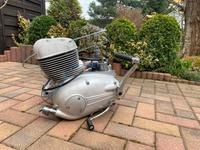 MZ ES 175 Motor Zylinder 250 Original DDR regeneriert Getriebe Sachsen - Mühlau Vorschau