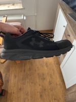 Under amour Schuhe 45 Schleswig-Holstein - Hohenlockstedt Vorschau