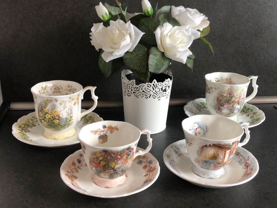 Royal Doulton Brambly Hedge Miniatur Teetasse & Untertasse in Ronnenberg