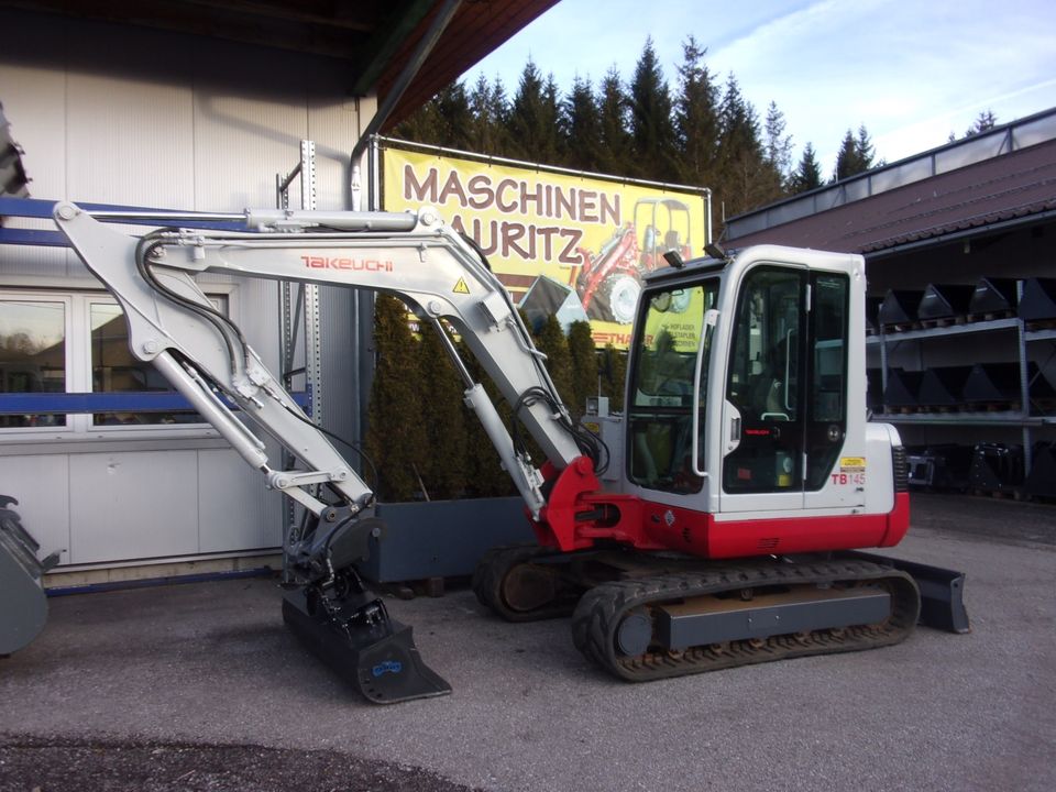 Takeuchi TB 145 in Wegscheid