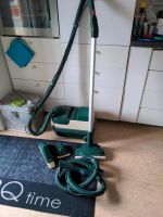 Vorwerk Staubsauger 251 mit Boden/Teppichbürste U.Zubehör Baden-Württemberg - Freiburg im Breisgau Vorschau