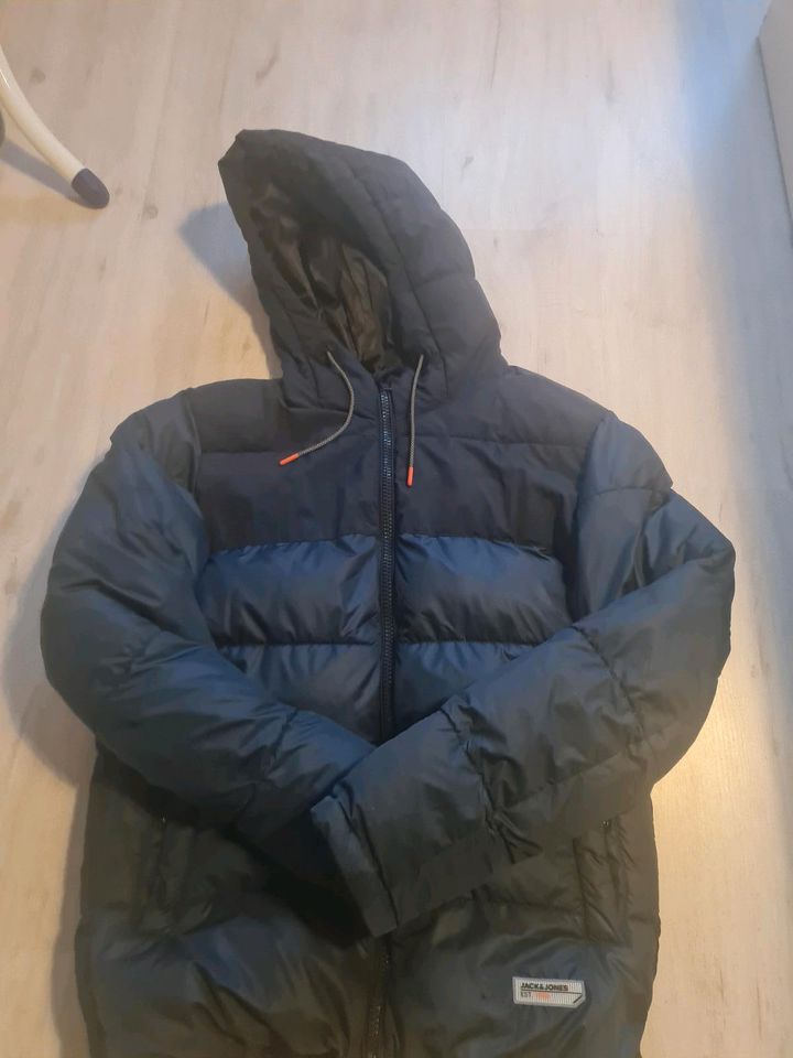 Jack & Jones Winterjacke in Gr. M in Dunkelblau in Rosenthal