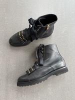 Bally - schwarze Boots aus Leder mit goldenen Details Gr. 39,5 Saarbrücken-Mitte - Alt-Saarbrücken Vorschau