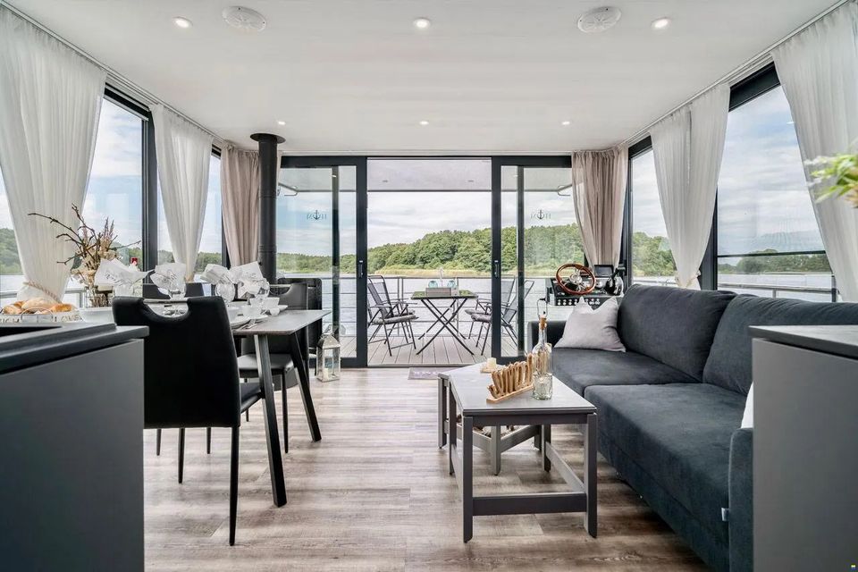 36m² Apartment auf dem Wasser +++Liegeplatz Müritz+++ in Stade