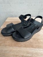 ARA Bilbao Größe 37 klassische Damenschuhe Sandalen Schwarz Baden-Württemberg - Reutlingen Vorschau