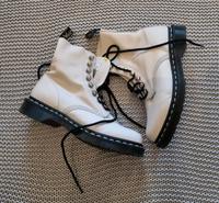 Dr Martens Boots Schnürboots Pascal 1460 HDW Gr 39/40 Nordrhein-Westfalen - Wesel Vorschau