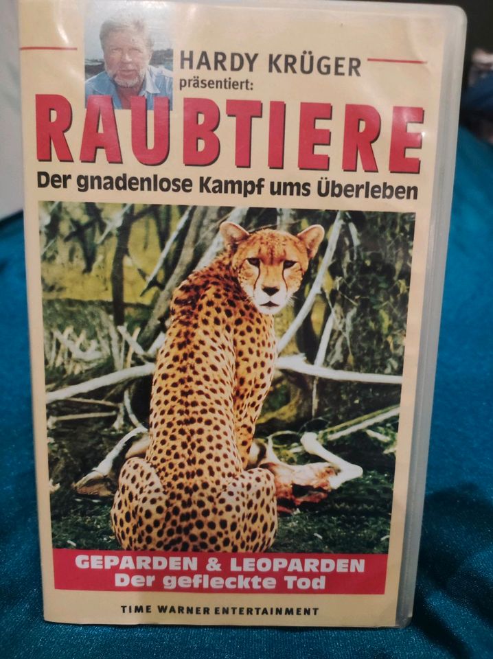 VHS Raubtiere - Der gnadenlose Kampf ums Überleben in Duisburg