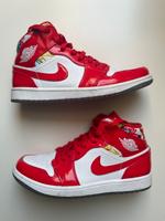 Air Jordan 1 Mid Barcelona Sweater Red Patent 42 Sachsen-Anhalt - Jessen (Elster) Vorschau