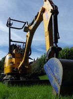 JCB 8008 CTS  Bj. 2020    nur 680 Std.     (9916,00 Euro netto) Nordrhein-Westfalen - Halver Vorschau