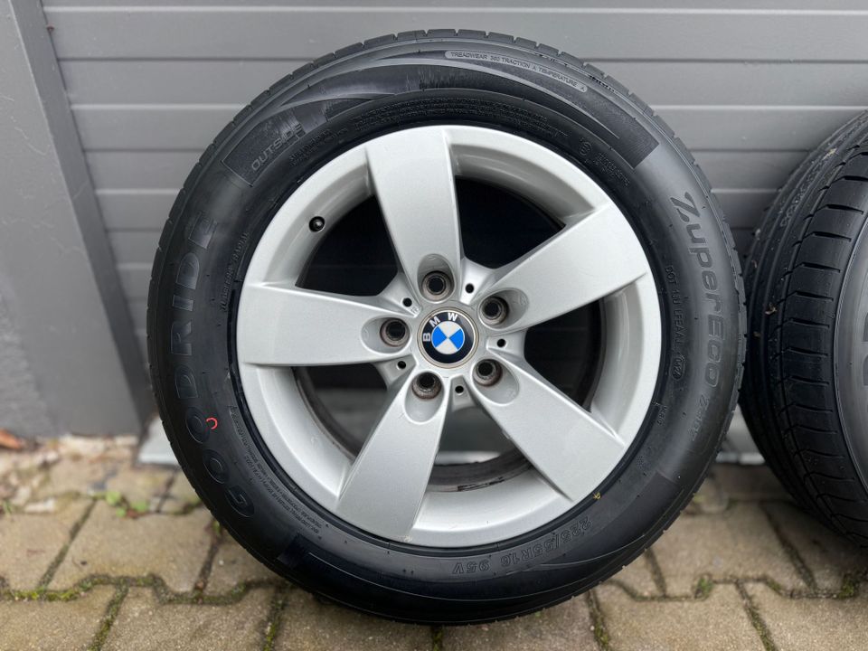 4 Neu Sommer Reifen 225/55/R16 mit Original BMW Felgen E60 E61 in Walldorf