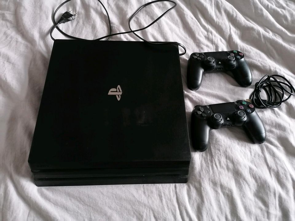 Playstation 4 1TB in Dortmund