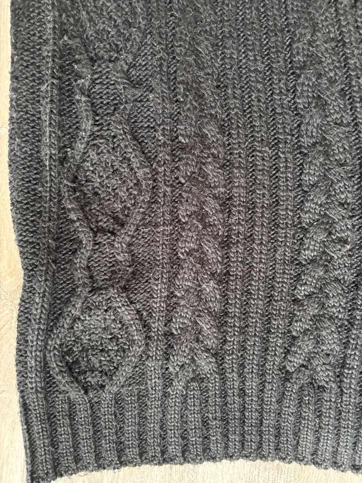 Schwarze lange Jacke Strickmantel Größe 2/ 38 Kapuze Avoca in Hannover