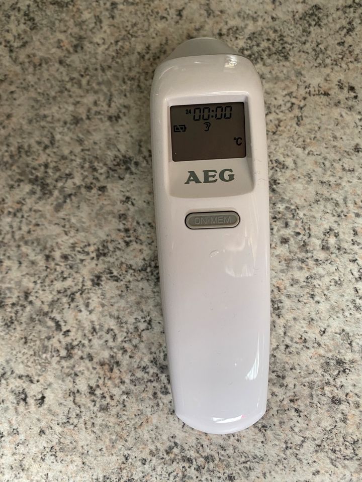 AEG Fieberthermometer Ohrthermometer FT4919 inkl. Anleitung in Witten