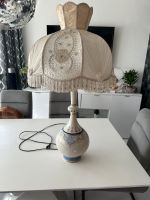 Schöne Porzellanlampe mit Schirm  alt Italien D‘arte Nordrhein-Westfalen - Düren Vorschau