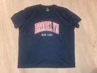 Dunkelblaues Brooklyn Tshirt Bayern - Lauf a.d. Pegnitz Vorschau