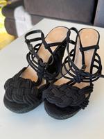 H&M Sandalen Sommerschuhe Keilabsatz schwarz Gr 39 Hessen - Kelkheim Vorschau