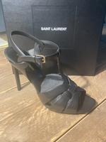 Saint Laurent Stiletto Sandalen / Tribute 105 Schwarz Wandsbek - Hamburg Wellingsbüttel Vorschau