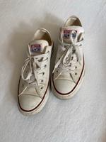 1 Paar „CONVERSE Sneaker Sportschuhe Gr. 37,5 Niedersachsen - Bovenden Vorschau