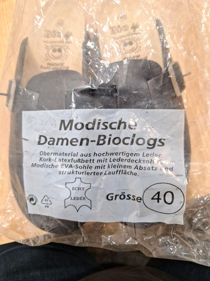 Biolatschen Gr. 40 in Langeneichstädt