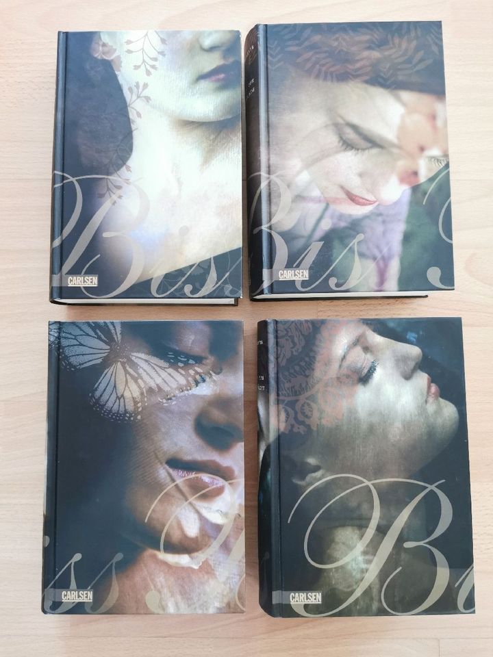 Twilight Saga Bücher Box Carlsen Stephenie Meyer Band 1 - 4 in Zwickau