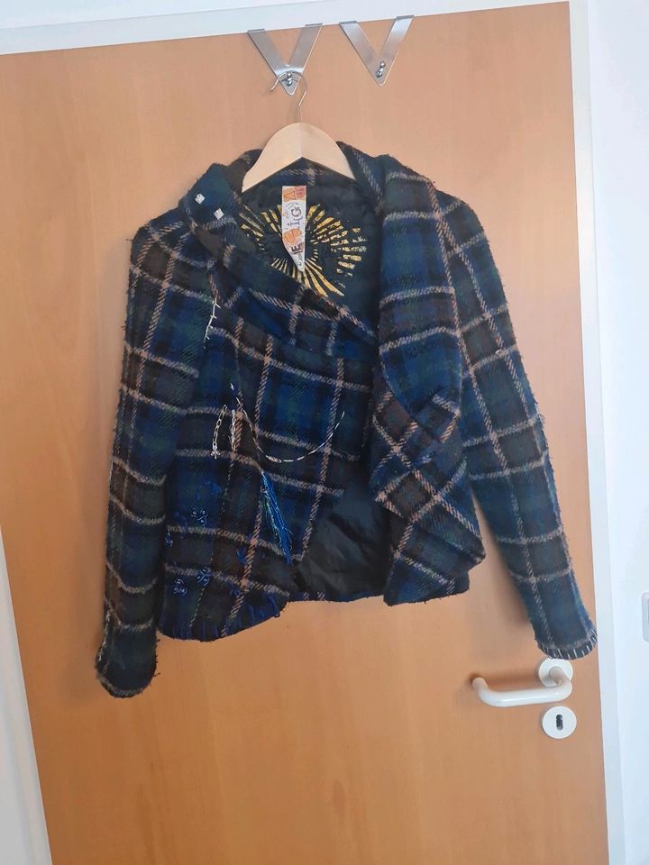 Desigual Jacke in Heimertingen