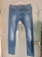 Edc Jeans Herren Gr. 29/32 Sachsen-Anhalt - Dessau-Roßlau Vorschau