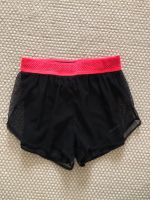 Domyos Decathlon Sportshorts schwarz pink XS Neu Niedersachsen - Nienburg (Weser) Vorschau