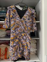 NEU! ZARA Kleid Damen Damenkleid L 40 lila Print NP45€ München - Moosach Vorschau