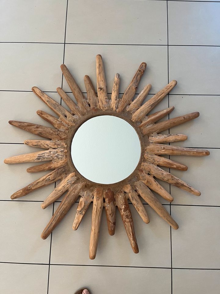 Spiegel (Sonne) mit Holz ‼️ in Rosenheim