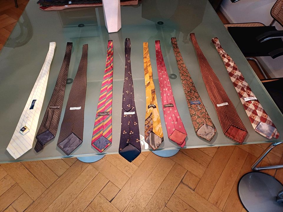 Krawatten 22 alle Designer Marken in Berlin