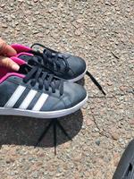 Adidas  Schuhe gr 42,5 Kiel - Hassee-Vieburg Vorschau