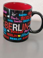 Becher Berlin schwarz mit bunter Schrift Niedersachsen - Bassum Vorschau