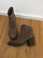 Braune Wildleder Boots/ Stiefeletten Gr. 42 mit 8cm Blockansatz Thüringen - Suhl Vorschau