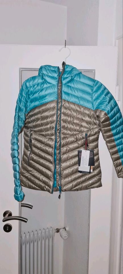 Mammut Broad Peak IN Daunenjacke Damen Gr. XS NEU >50% Rabatt in Metzingen